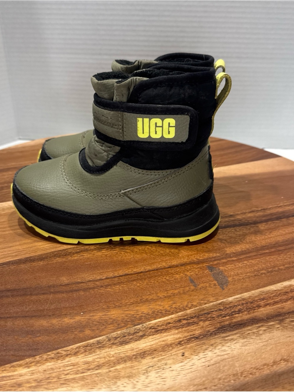 UGG Toddlers Unisex Taney Weather Boots Burnt Olive/Black Size C9 3M Thinsulate - Picture 4 of 9